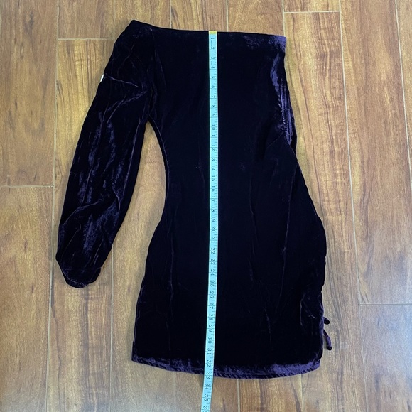 New TULAROSA Paula One Shoulder Velvet Purple Dress S NWT - Picture 8 of 12